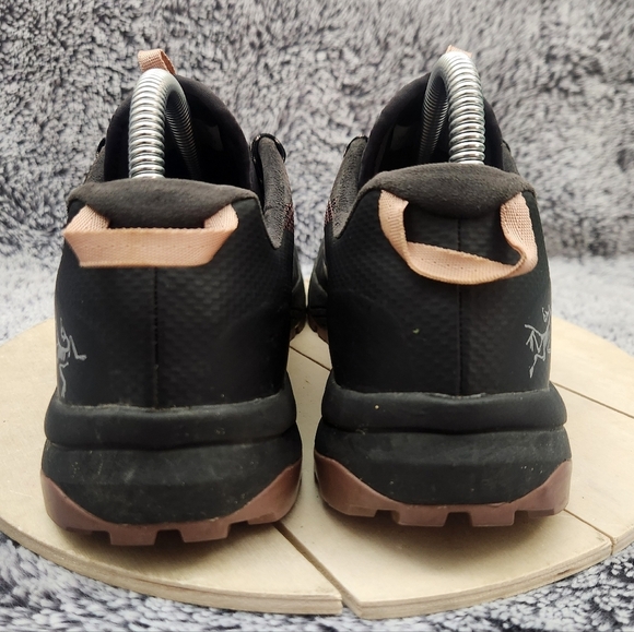 Arcteryx Norvan VT 2 Trail Running Shoes Gore-Tex Vibram Women's Size 8.5 - Picture 7 of 9